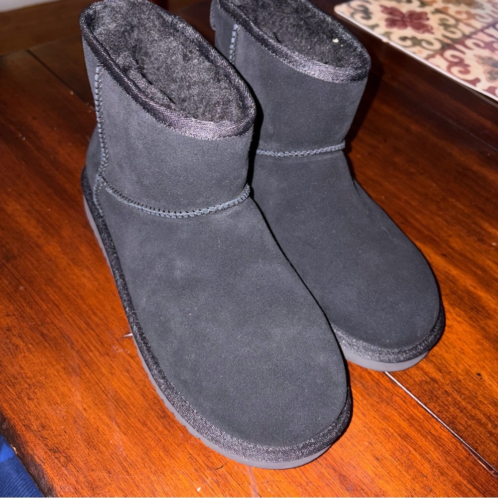 Koolaburra Black Suede Boots
